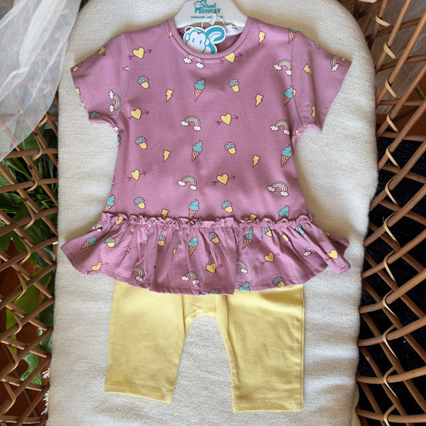 Conjunto prático de menina